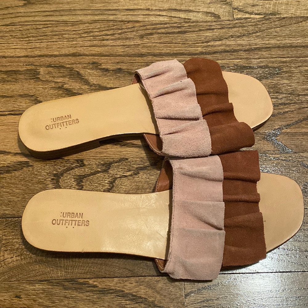 Sandal